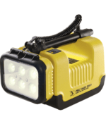 Najaśnica LED Peli 9430 RALS strażacka